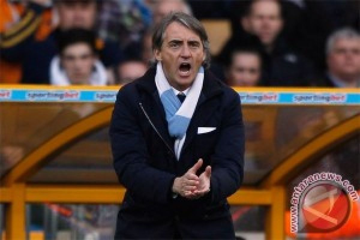 Mancini Memuji Tevez