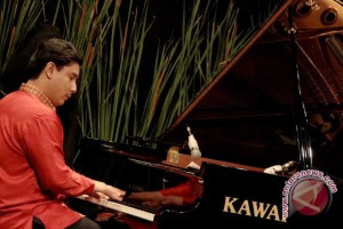 Main Piano Juga Memainkan Pikiran