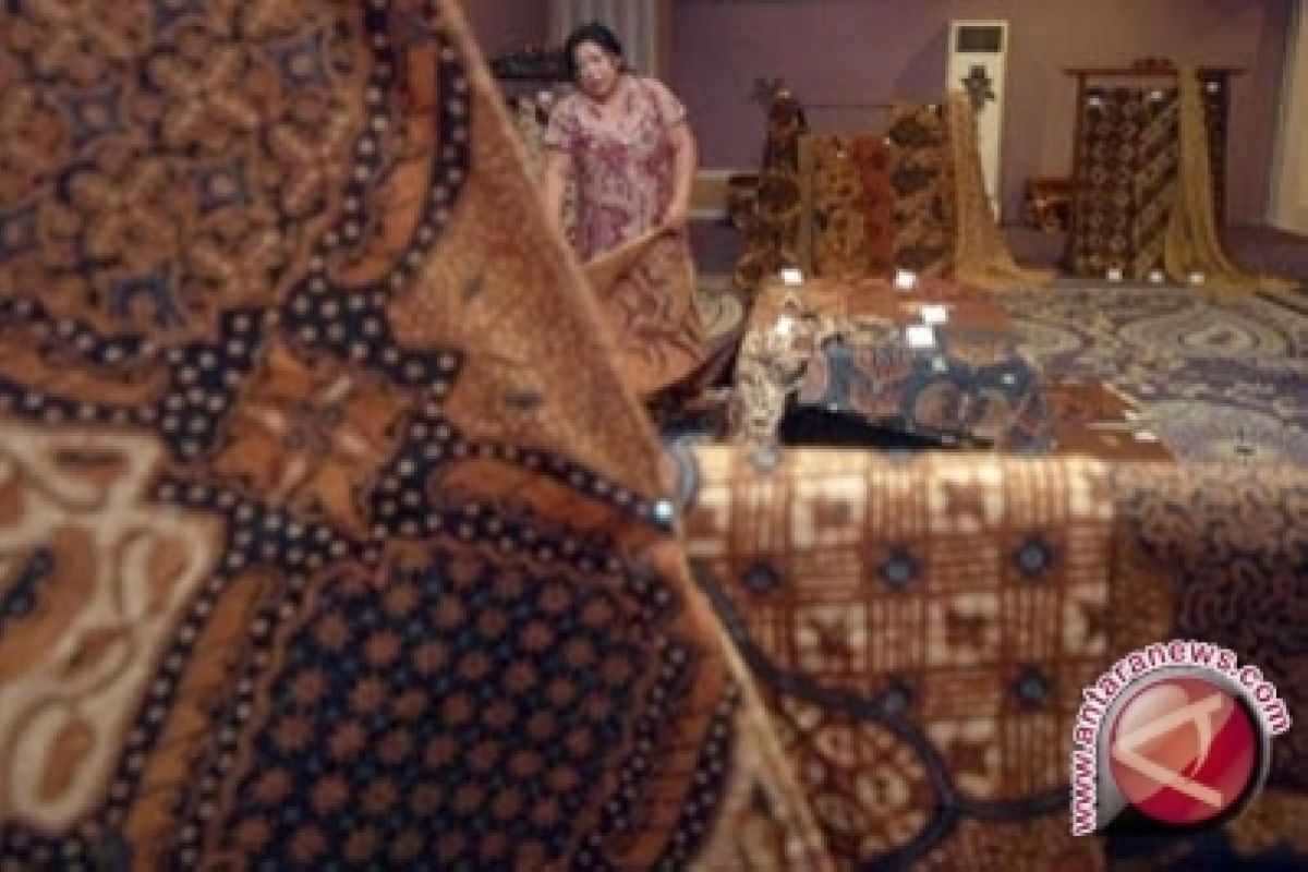 Kampoeng Batik Kauman terpilih desa wisata nasional