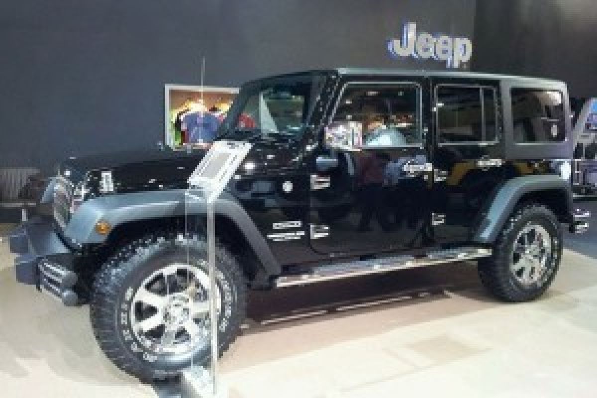 Jeep Wrangler Diesel Rp800-an Juta "Off The Road"