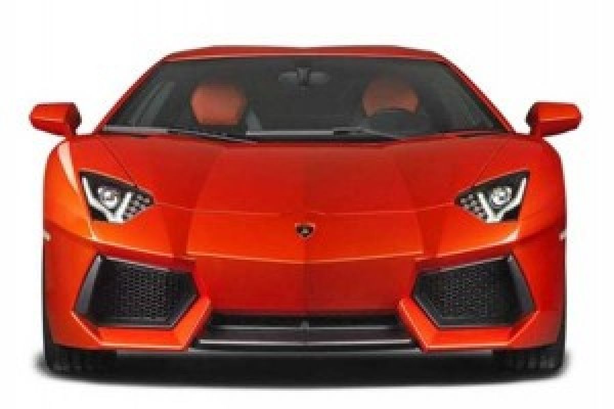 Amborghini Aventador GT Akan Ada Versi 4 Kursi