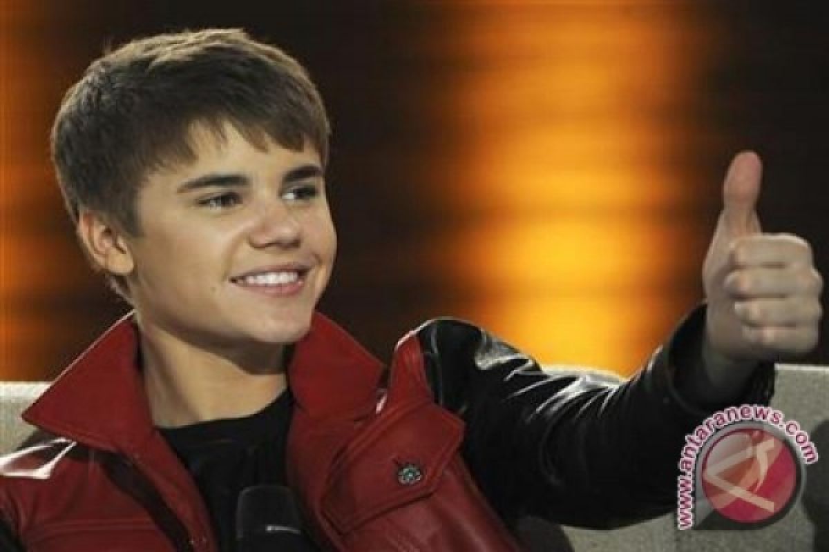 Justin Bieber-Selena Gomez Berpisah