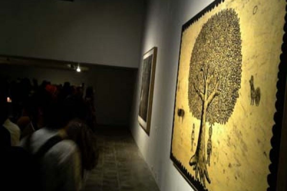 Kelompok Jendela Pameran di OHD Museum