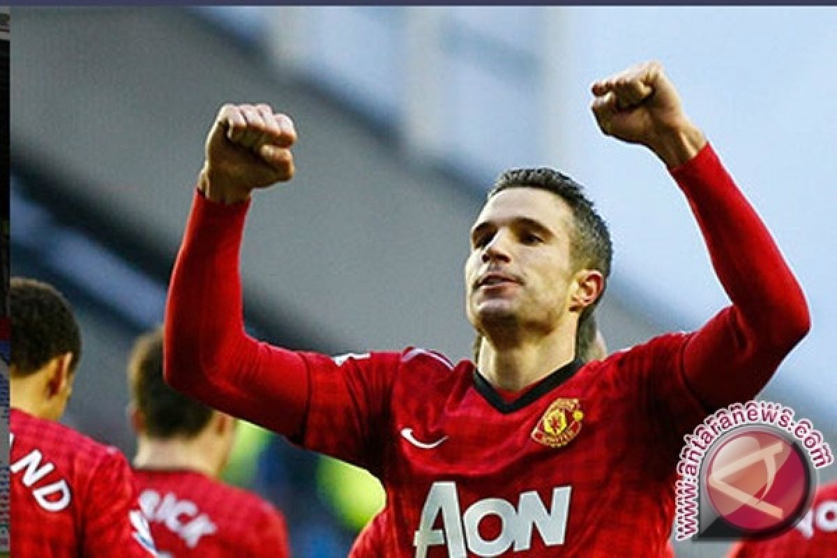 Van Persie Bawa MU Tekuk Southampton 2-1