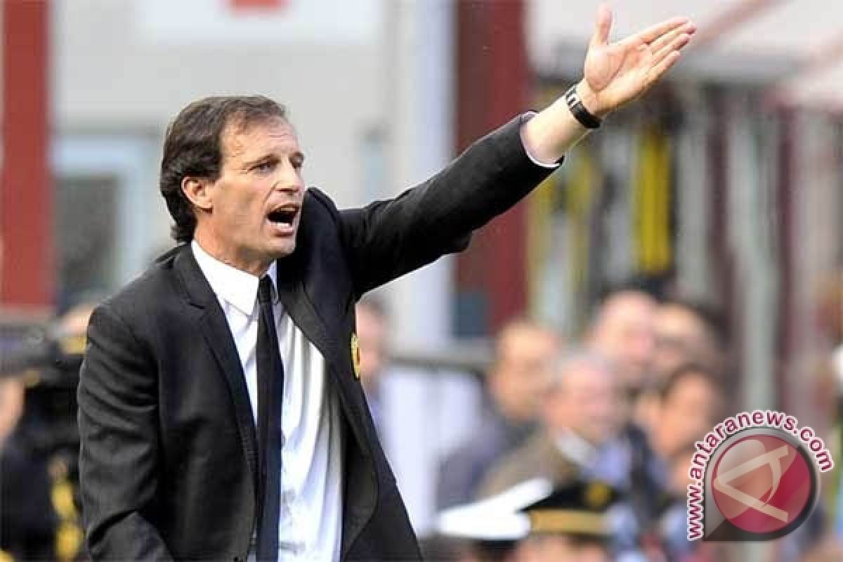  Allegri tetap di Milan, kata Berlusconi