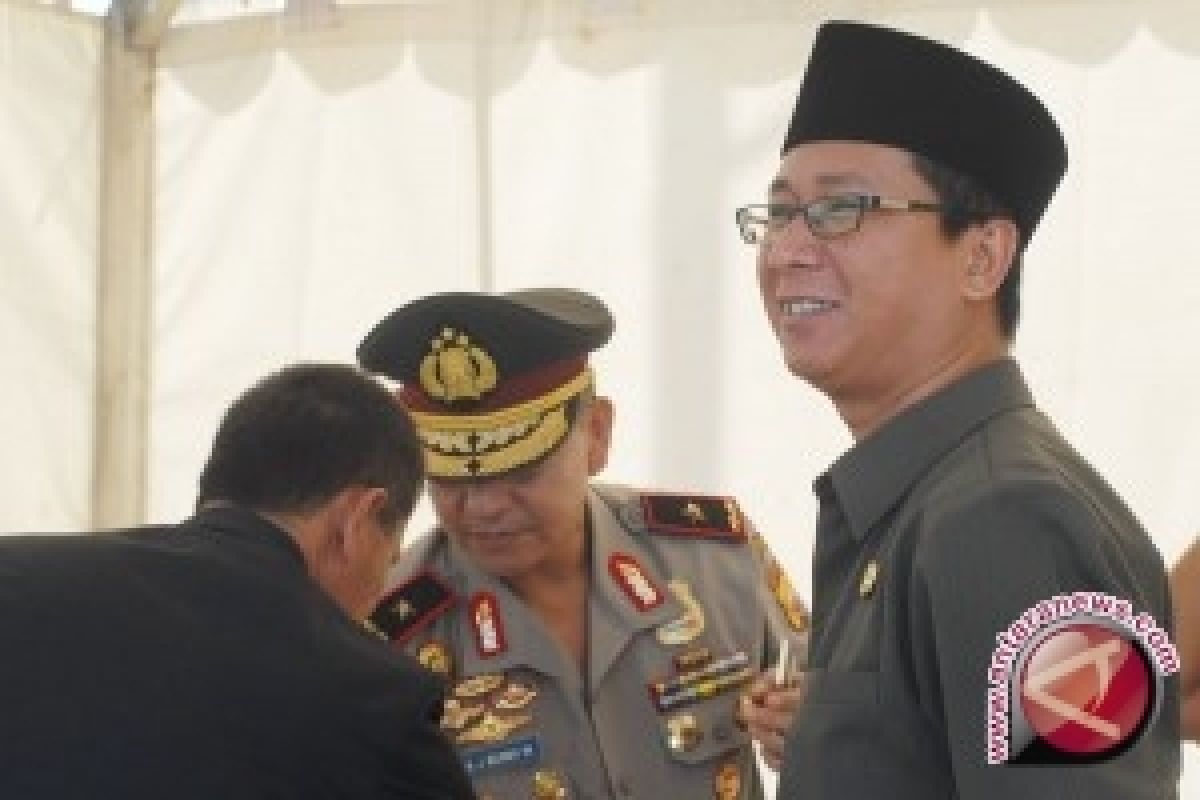 Gubernur Bengkulu Keseleo Lidah  