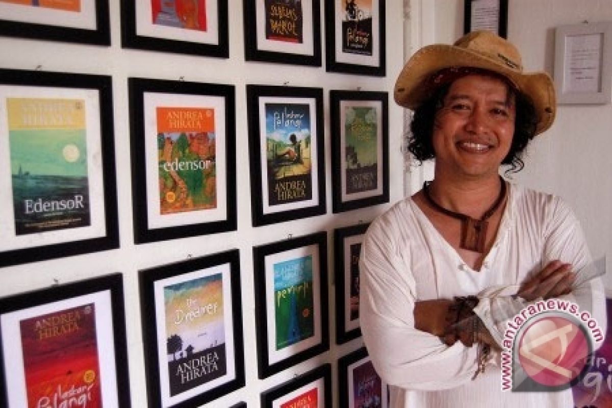 Kiat Andrea Hirata Tembus "International Best Seller"