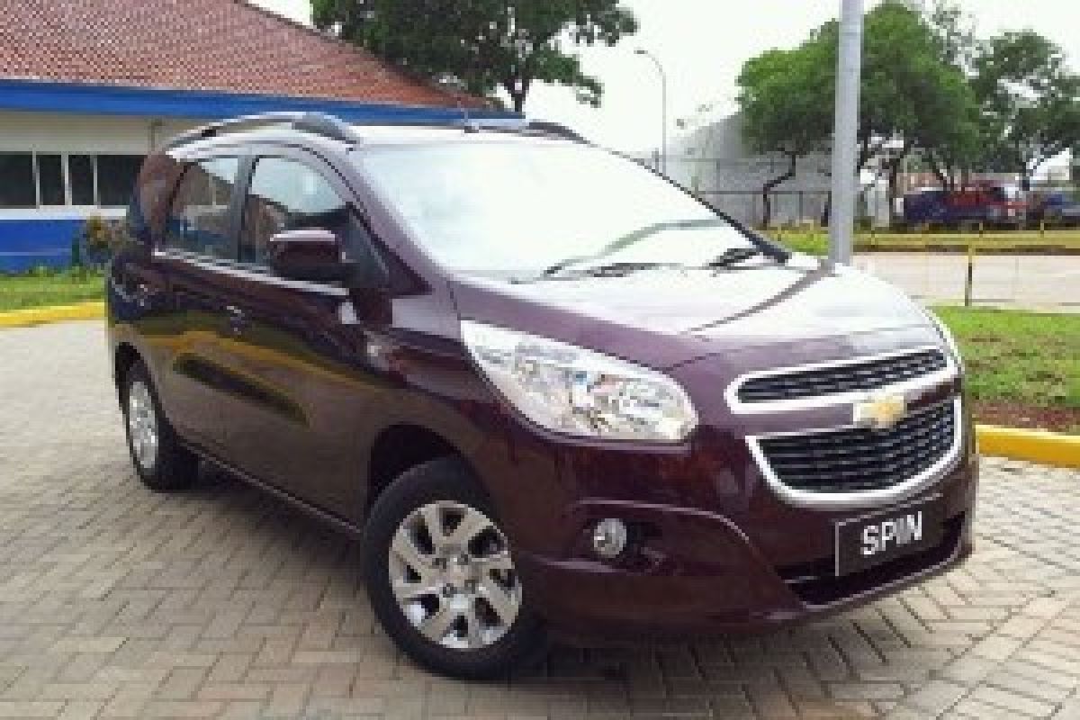 Daftar Harga Chevrolet Spin