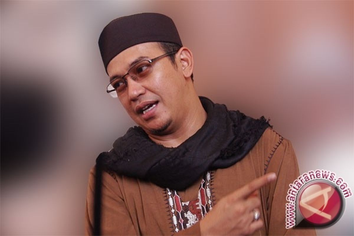  Ustadz Jeffry meninggal karena kecelakaan