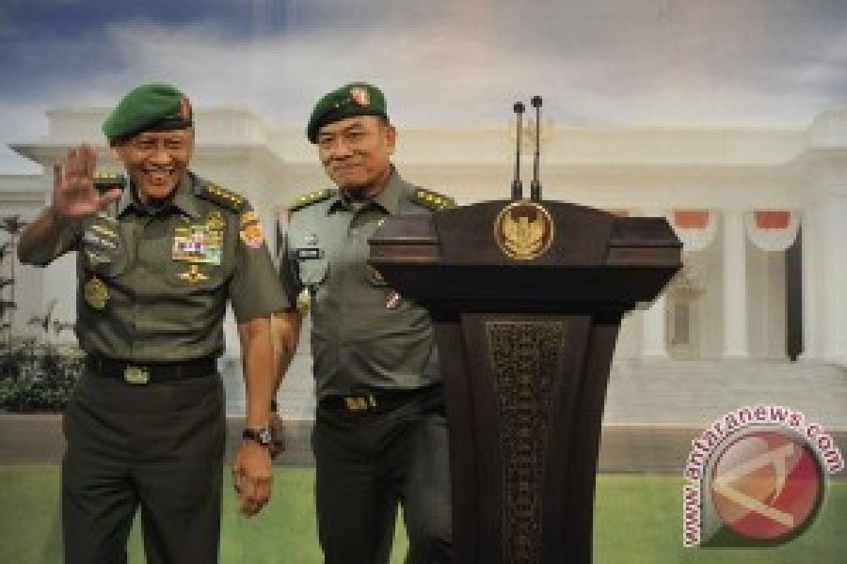 Presiden Lantik Letjen TNI Moeldoko Sebagai KSAD