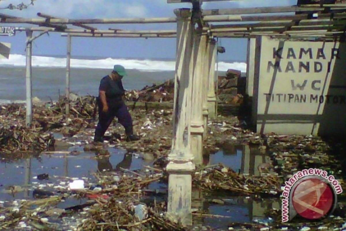 Bantul terjunkan tim tangani abrasi Pantai Samas