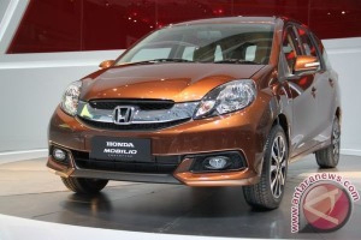 Pemesanan Honda Mobilio Sudah 4500 Unit