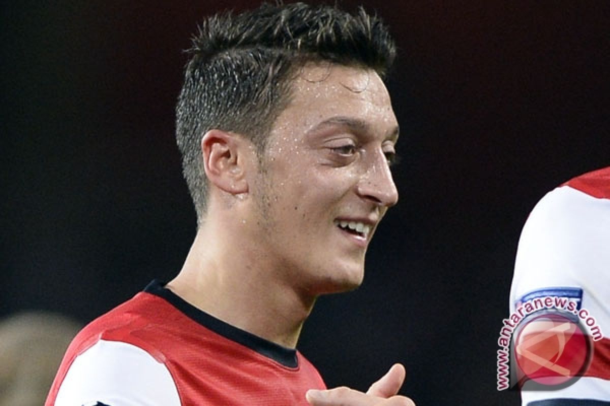 Ozil dan Nasri ucapkan Selamat Idul Fitri