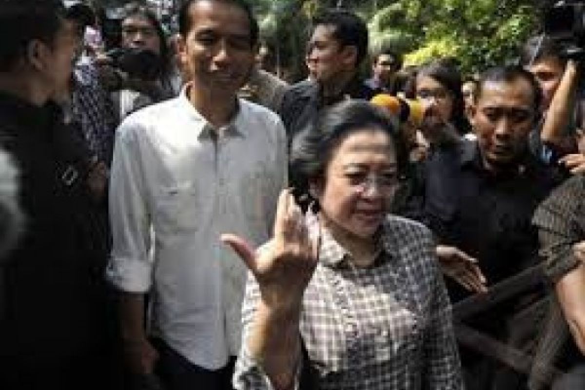 Megawati Cepat Merespon Desakan Pencapresan Jokowi, kata Pengamat