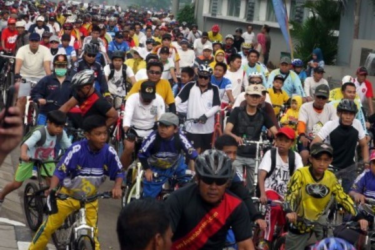 7.500 Peserta Ikuti  "Tour De Borobudur Gowes"