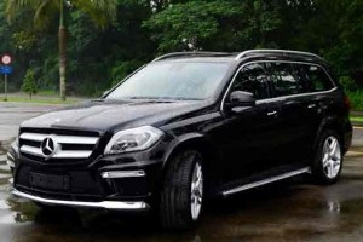 Mercedes-Benz GL 500 Mulai Rp2,02 Miliar