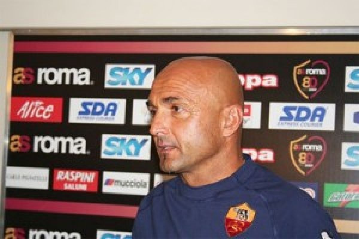 Spalletti: Kami Membuat Kesalahan Naif dan Sederhana