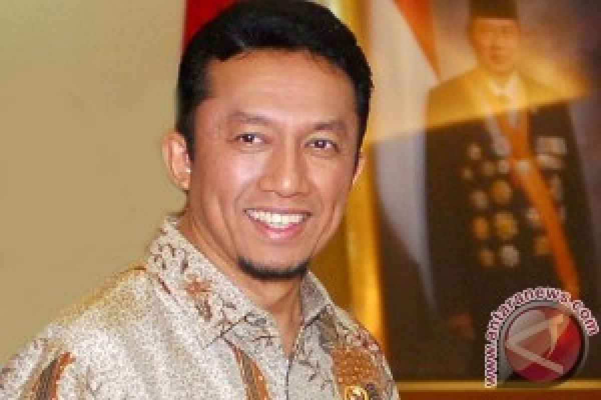 Tifatul dan Tiga Parameter Pers Sehat