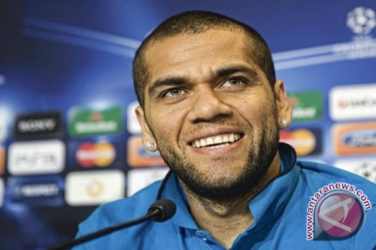 Dani Alves Pindah ke PSG