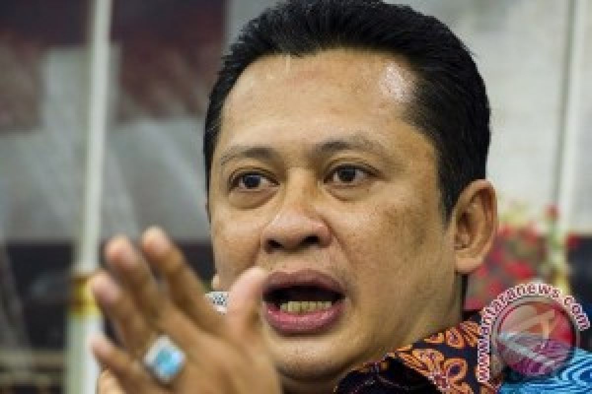 Timwas Century Desak DPR Panggil Paksa Boediono