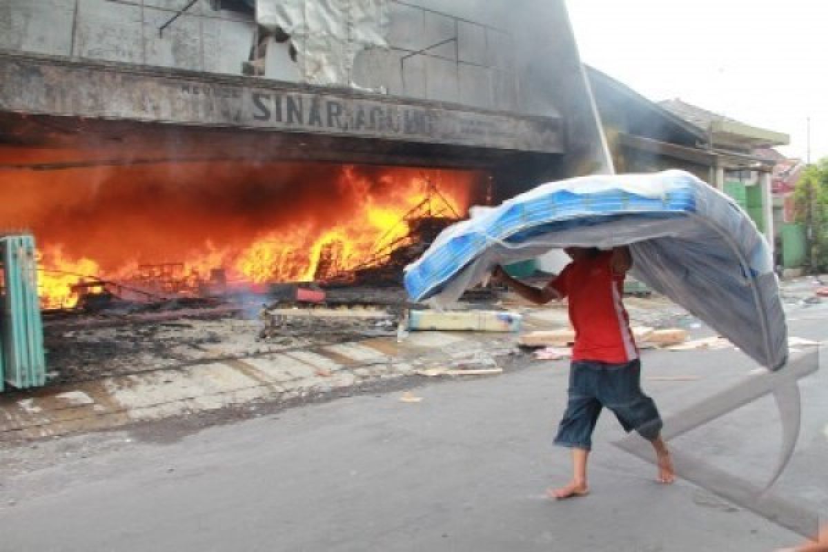 Beralih Fungsi, Kawasan Pertokoan Nonongan Sering Kebakaran