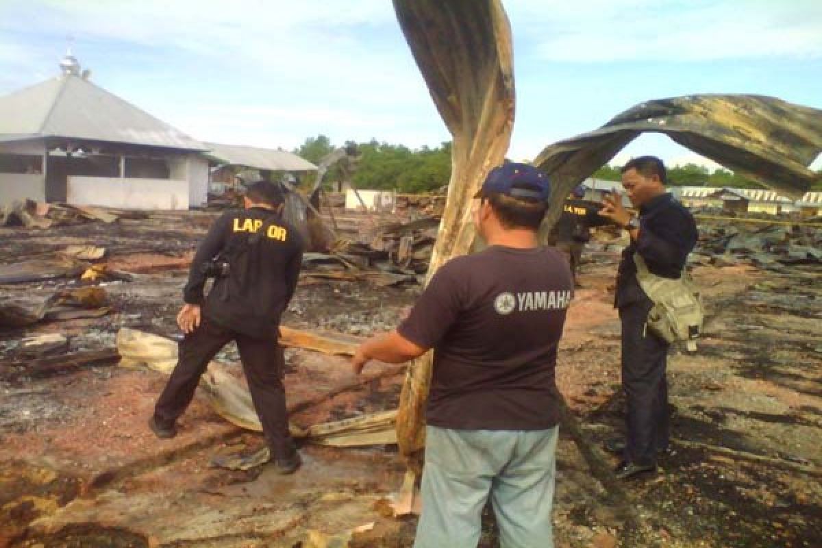 Polisi Gelar Olah TKP Kebakaran Pasar Higienis