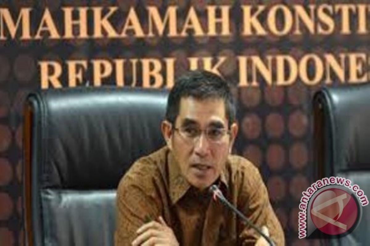 Ketua MK Hamdan Zoelva: perguruan tinggi sering gamang sikapi pemilu