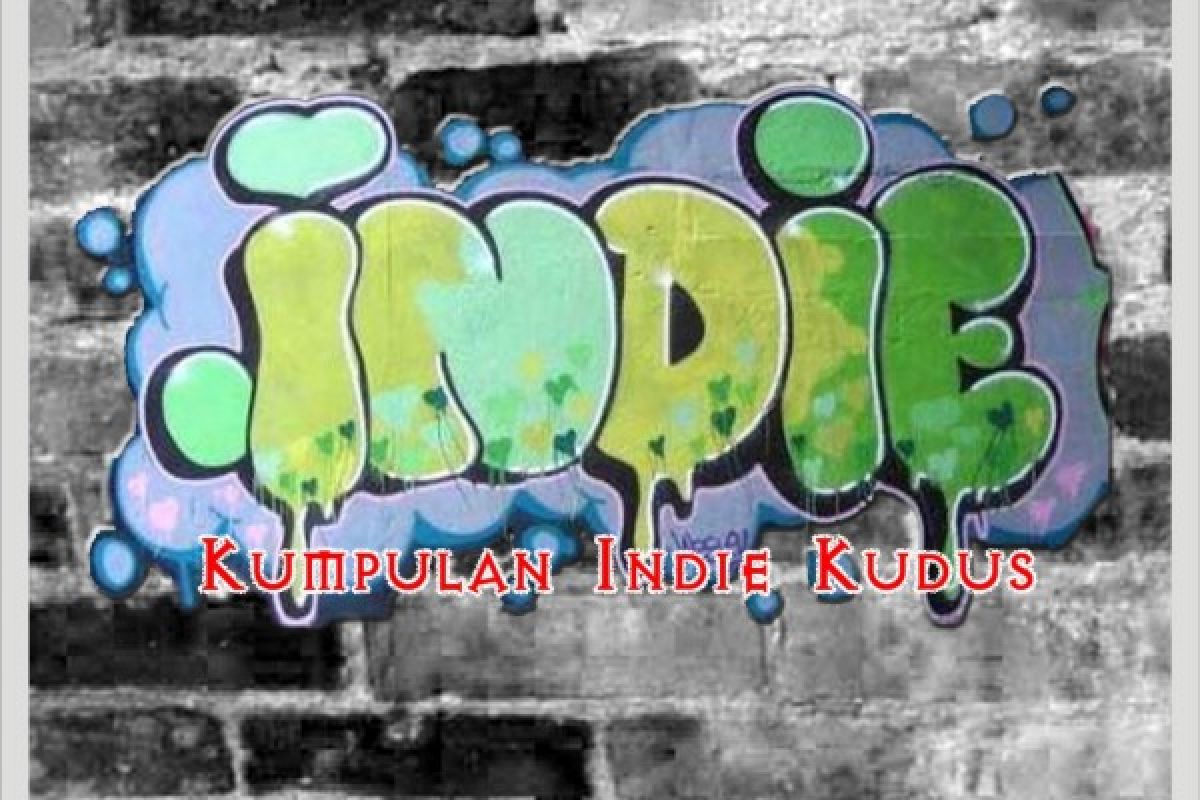 Band Indie Kudus Bangkit, Rilis Album Pertama