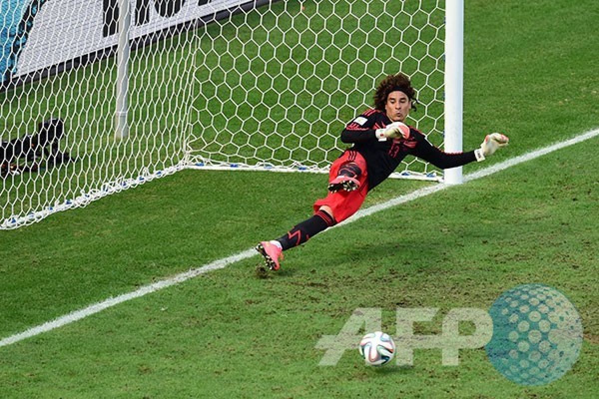 Guillermo Ochoa "Man Of The Match" Belanda vs Meksiko