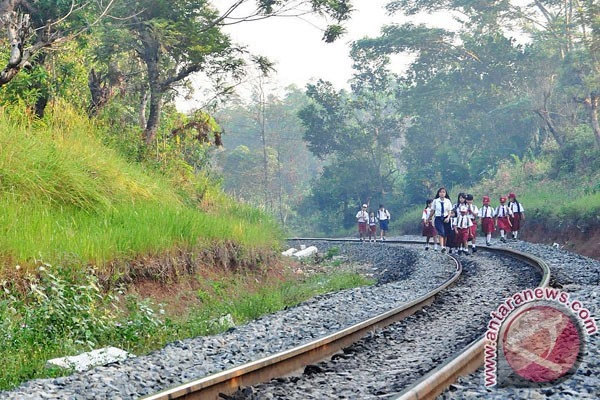 Penggantian Rel Terowongan Notog Dipercepat