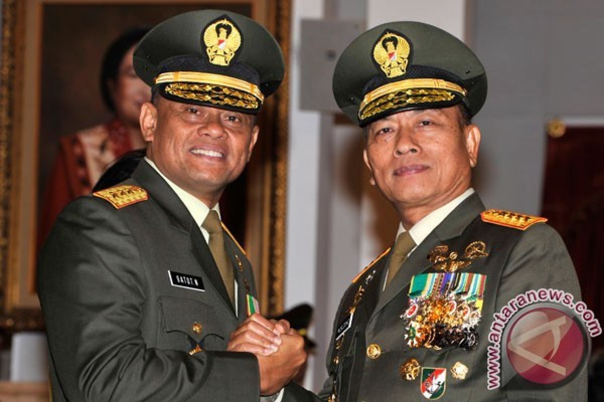 Presiden Perintahkan KSAD Baru Segera Konsolidasi Menyukseskan TNI-AD