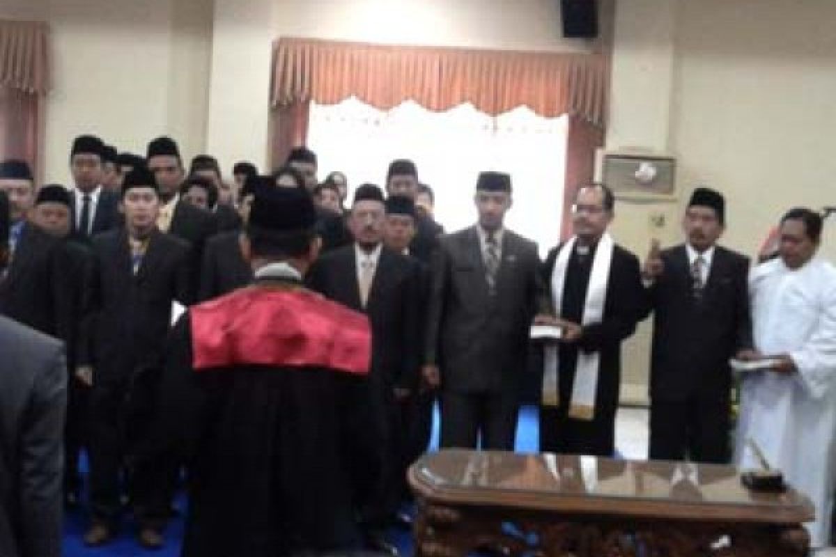 Wakil Rakyat Diminta Lakukan Revolusi Politik