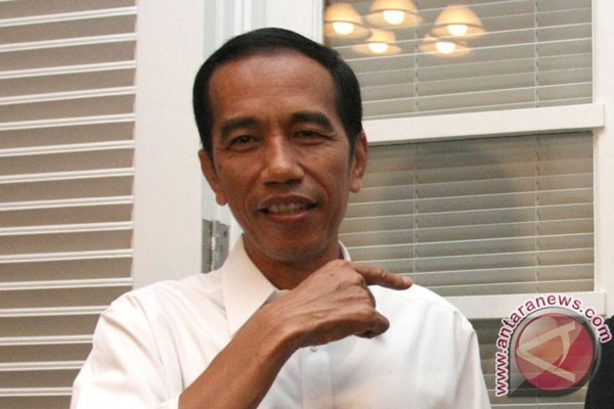 Jokowi Menampik Kabar Soal Isu Jenderal Polisi Masuk Kabinet