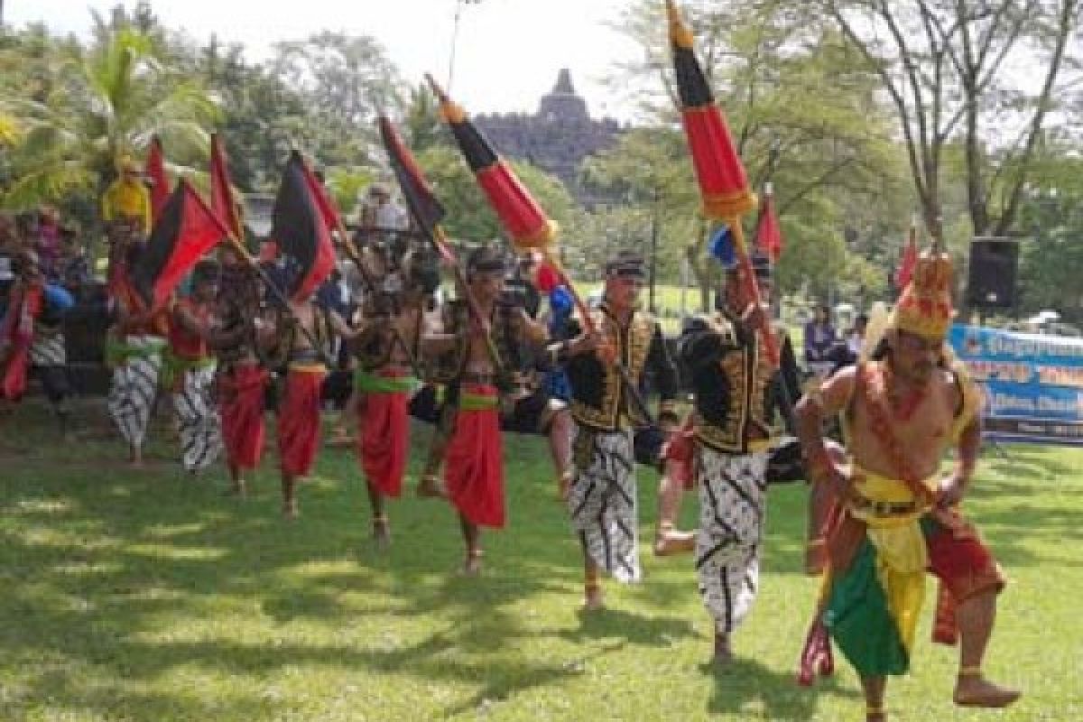 Candi Borobudur Sumber Informasi bagi Pelaku Seni