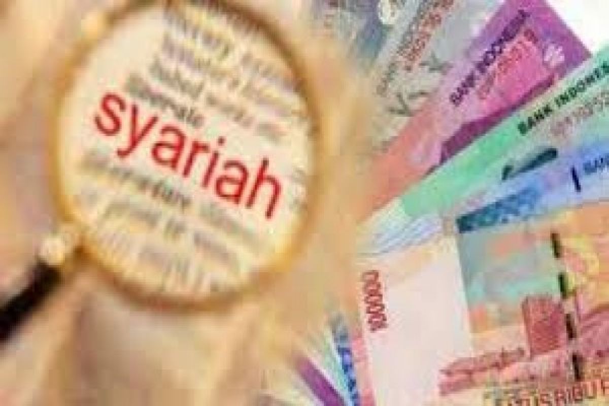 Ganjar minta sosialisasi ekonomi syariah ditingkatkan