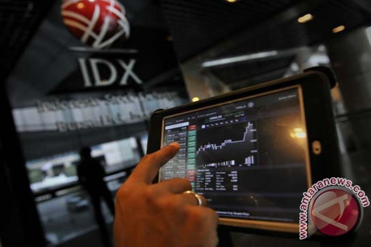 IHSG Dibuka Melemah Tipis 4,95 Poin