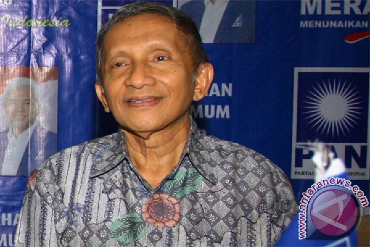 Giman Jalan Kaki Yogyakarta-Jakarta Gantikan Amien Rais yang Ingkar Janji