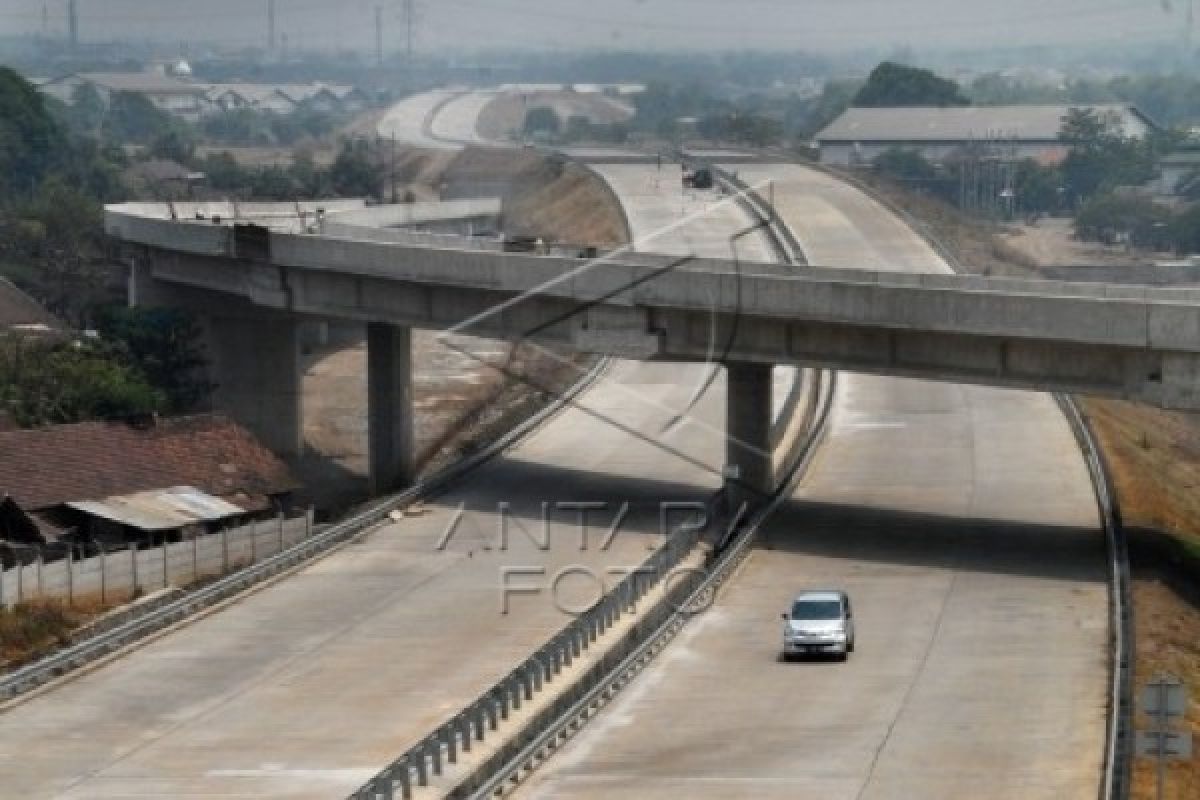 Jalan tol Bakauheni-Kotabaru segera digunakan