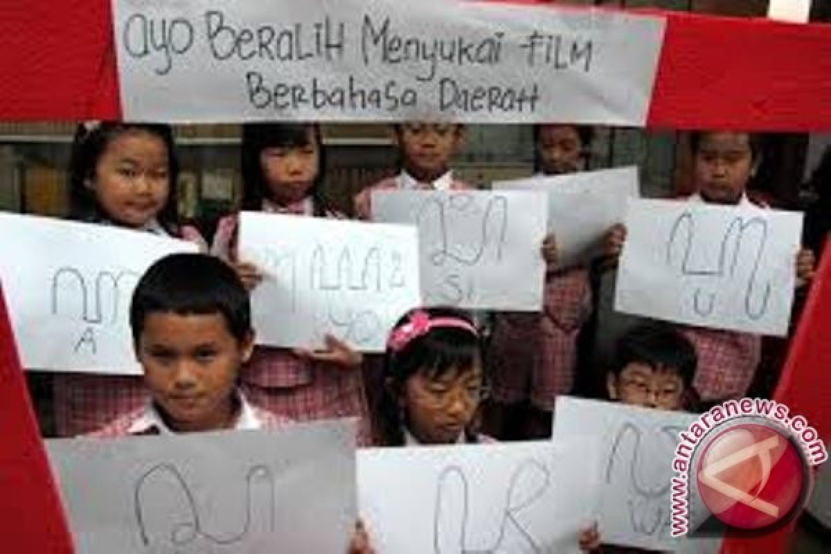 Bahasa daerah Papua perlu masuk pelajaran sekolah