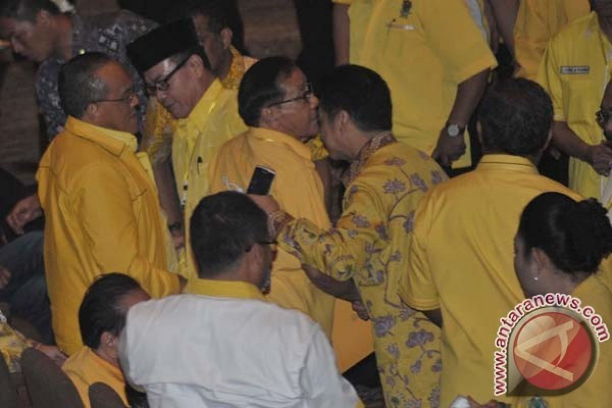 Dualisme Kepemimpinan Menghancurkan Eksistensi Partai Golkar