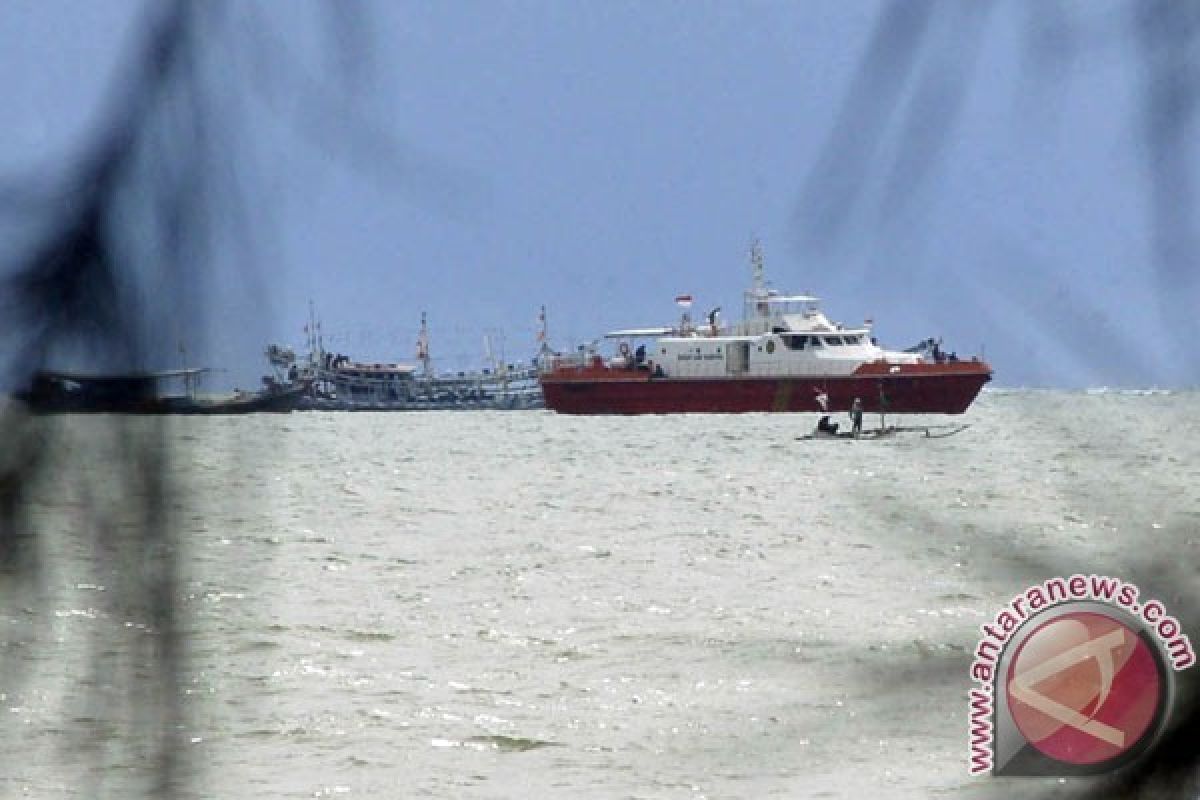 Dua Kapal SAR Cari 13 Nelayan Situbondo yang Hilang di Perairan Selat Madura