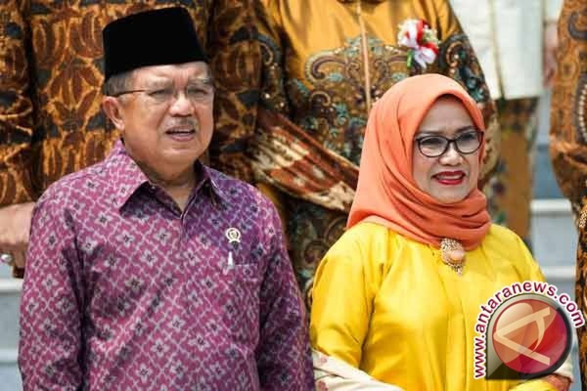 Mufidah Jusuf Kalla ketua umum Dekranas 2014-2019