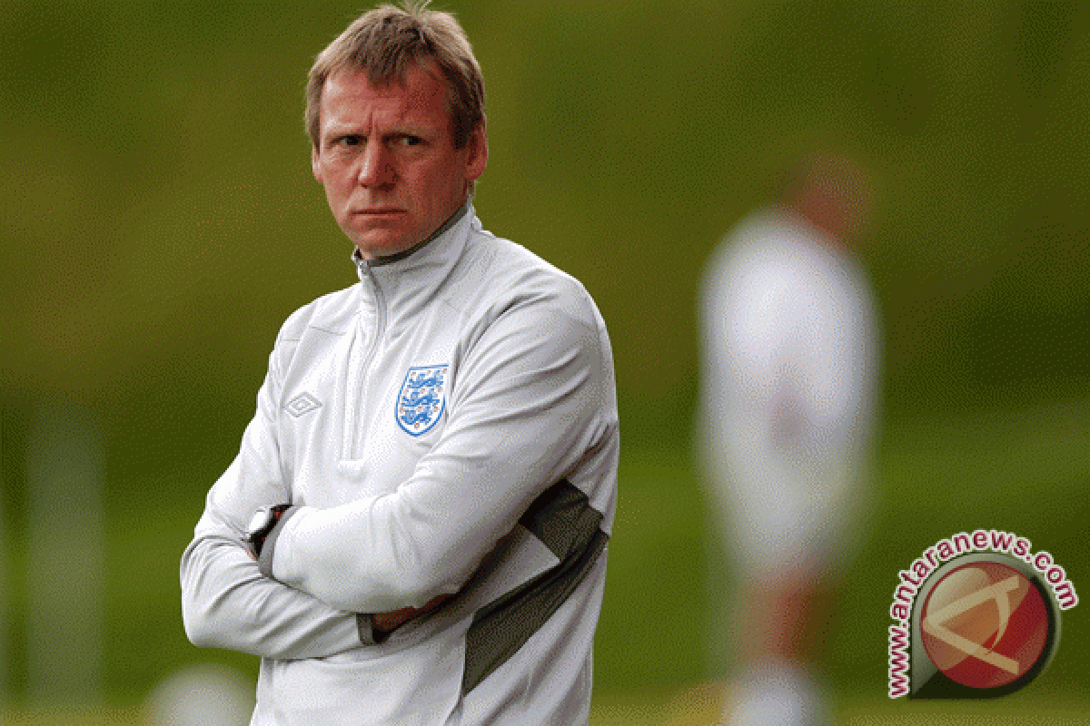 Freedman Gantikan Stuart Pearce Latih Nottingham Forest