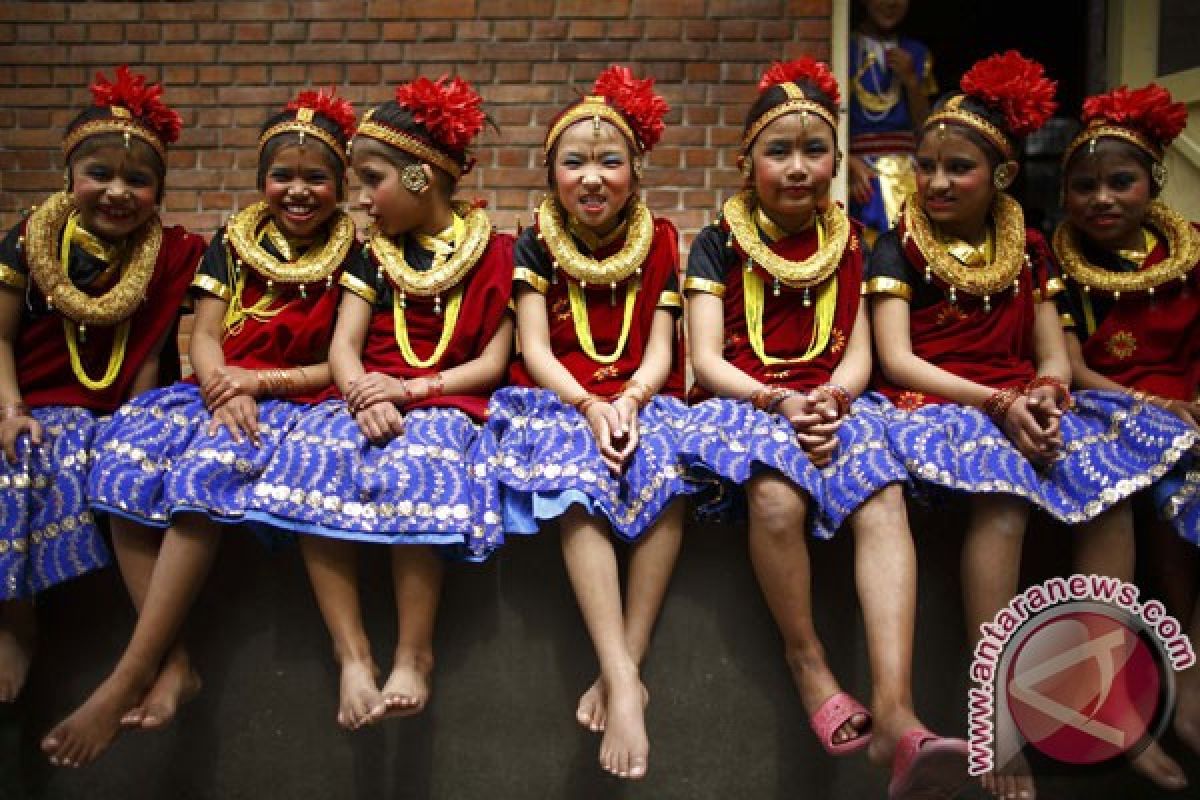 Dikira mainan, senjata kuno tewaskan empat anak