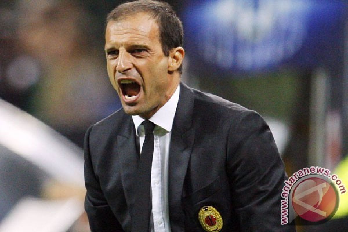 Allegri Malah Girang Mario Mandzukic Diusir Wasit