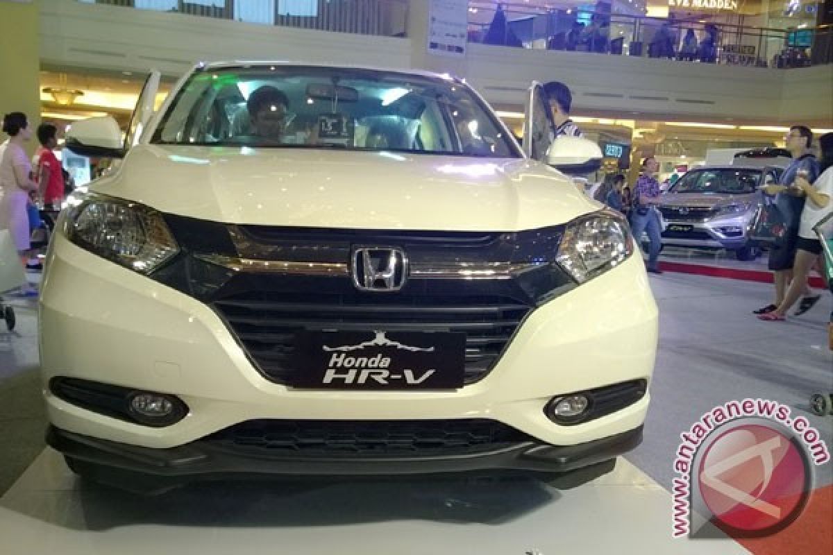 Honda HR-V 1.5L Pimpin Pasar di Segmen LSUV