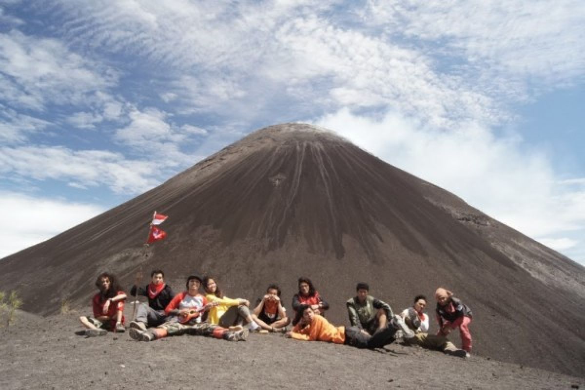 Kawasan Gunung Soputan diusulkan menjadi objek wisata nasional