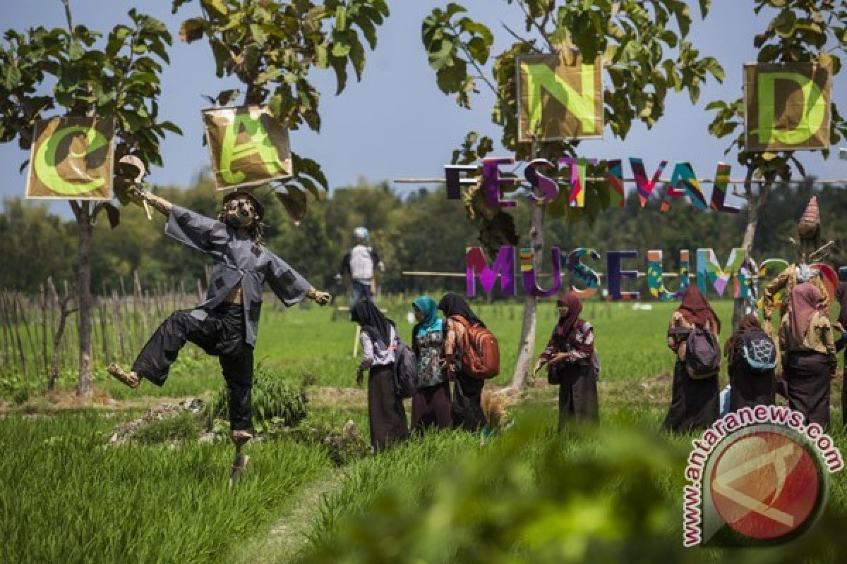 SMKN Bansari Gelar Festival "Memedi Sawah"