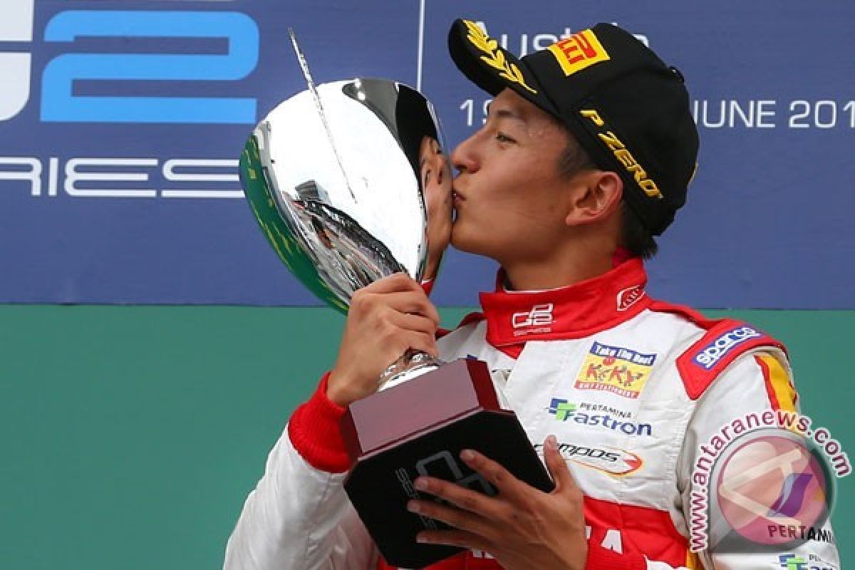 Rio Haryanto Juarai Sprint Race di Inggris