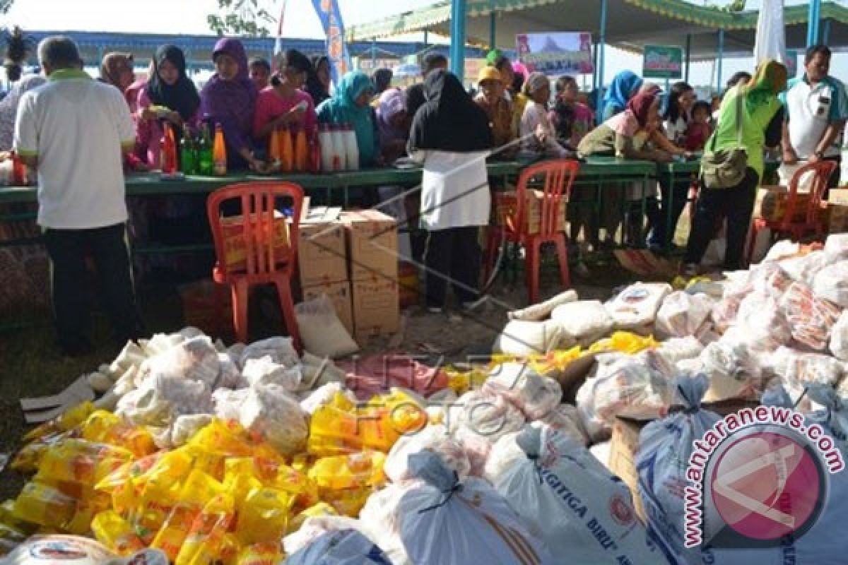 Pelindo IV salurkan 1.000 kupon pasar murah 